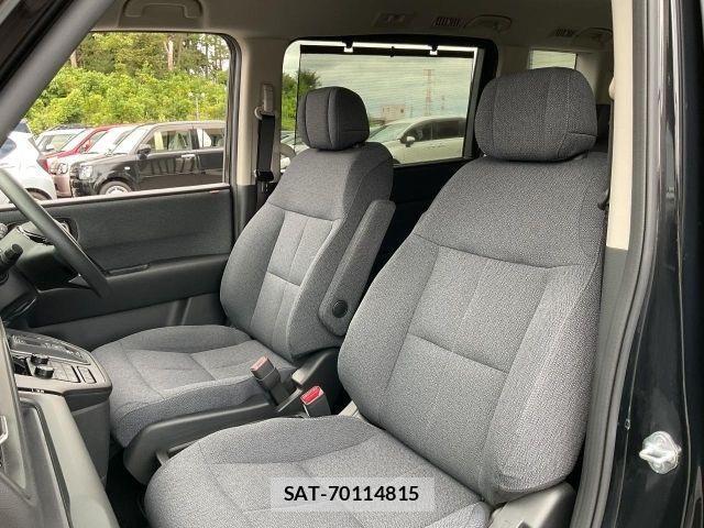 Honda e 2025-03 8666945-10