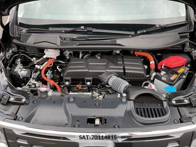 Honda e 2025-03 8666945-14