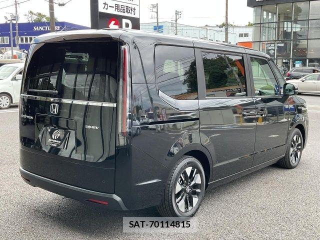 Honda e 2025-03 8666945-18