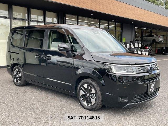 Honda e 2025-03 8666945-6