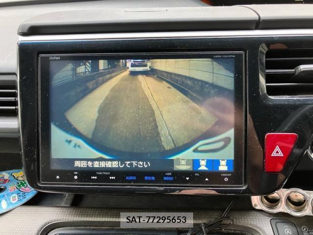 Honda e 2015-09 8661726-21