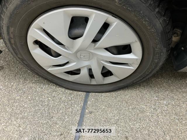Honda e 2015-09 8661726-5