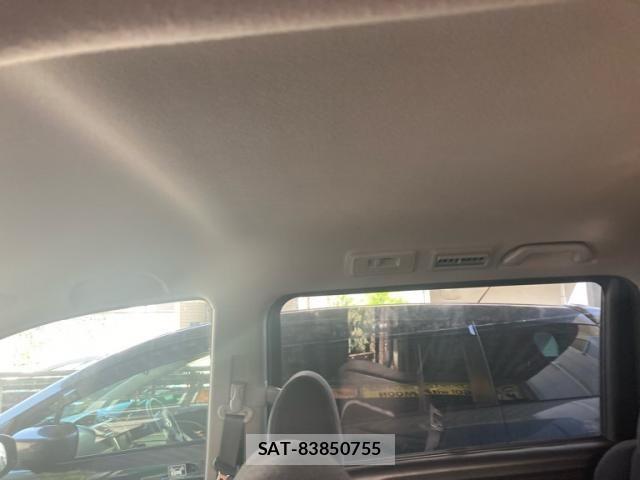 Honda e 2009-01 8666949-6