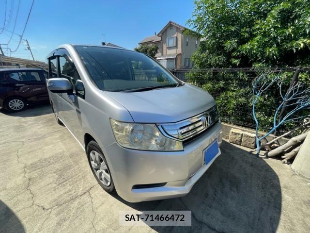 Honda e 2011-10 8666946-1