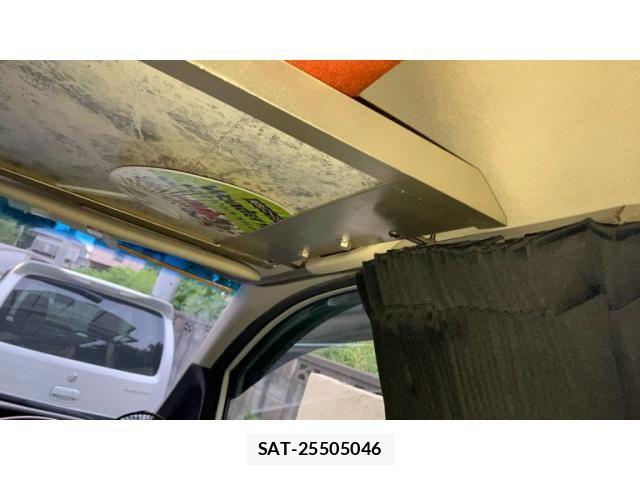 Honda e 2014-11 8661729-20