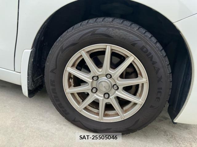 Honda e 2014-11 8661729-7