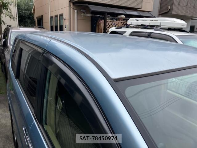 Honda e 2009-04 8666948-4