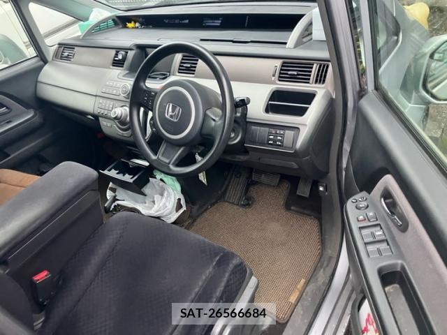 Honda e 2005-12 8661735-8