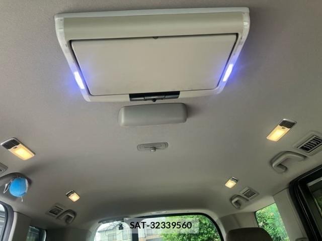 Honda e 2015-12 8666947-23