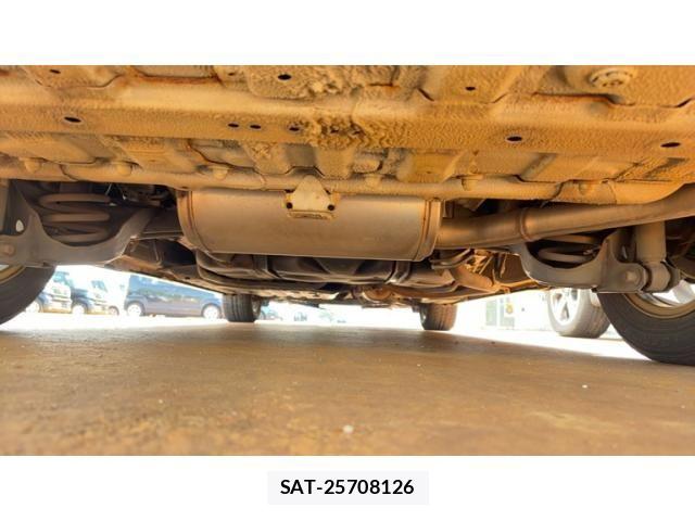 Honda e 2015-11 8661728-5