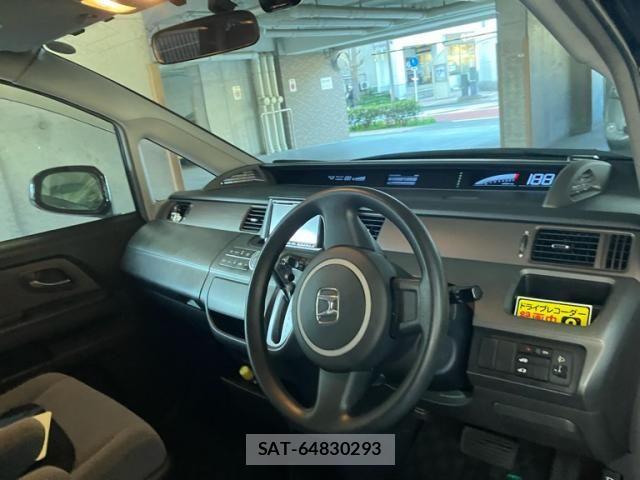 Honda e 2006-12 8686642-9