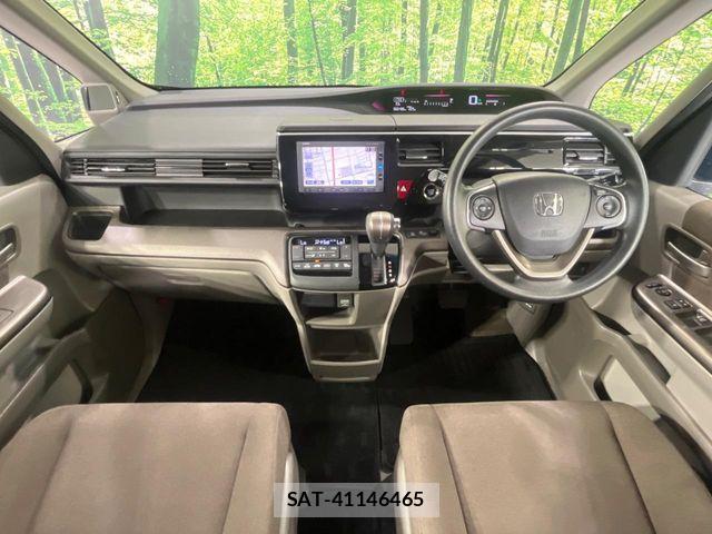 Honda e 2016-07 8746019-1