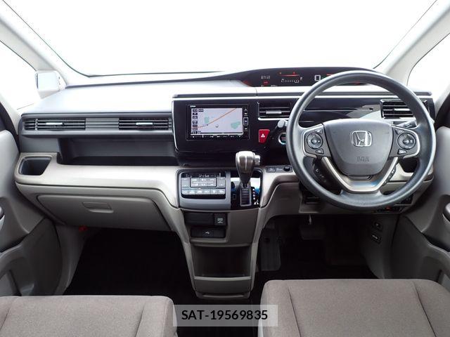 Honda e 2021-04 8782144-1