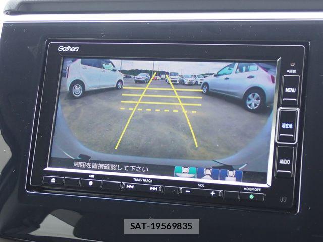 Honda e 2021-04 8782144-5