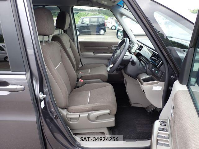 Honda e 2021-05 8782145-15