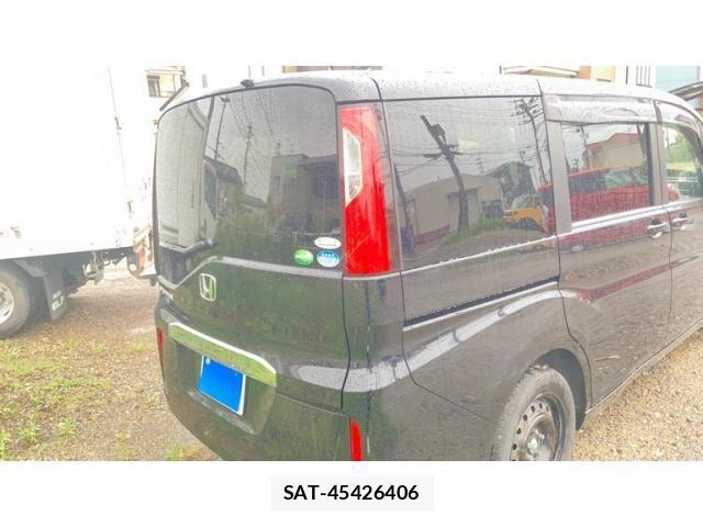Honda e 2016-12 8797569-3
