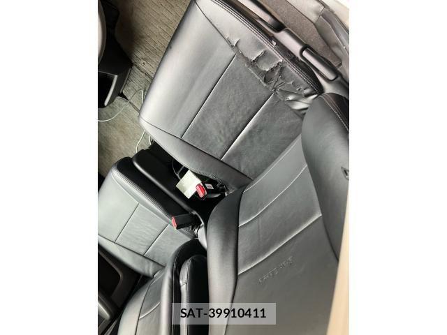 Honda e 2010-01 8831765-11