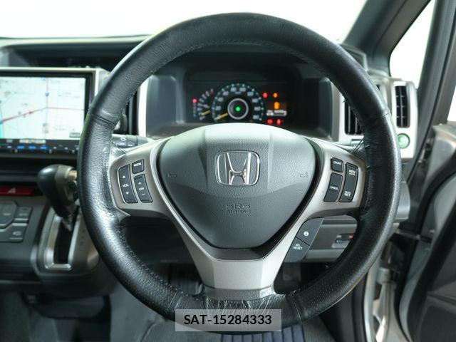 Honda e 2014-01 8831764-15