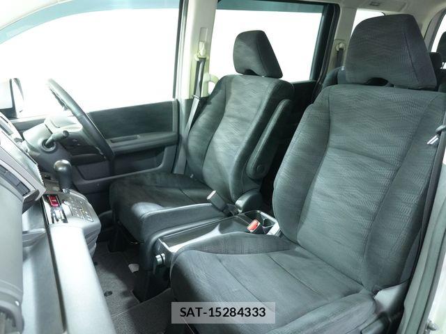 Honda e 2014-01 8831764-20