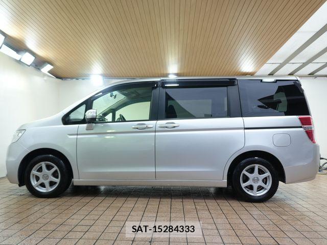 Honda e 2014-01 8831764-7