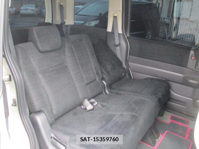 Honda e 2009-12 8850719-13