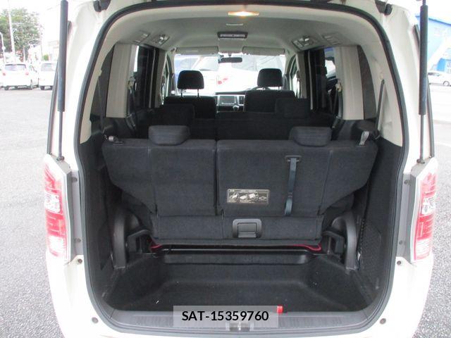 Honda e 2009-12 8850719-17