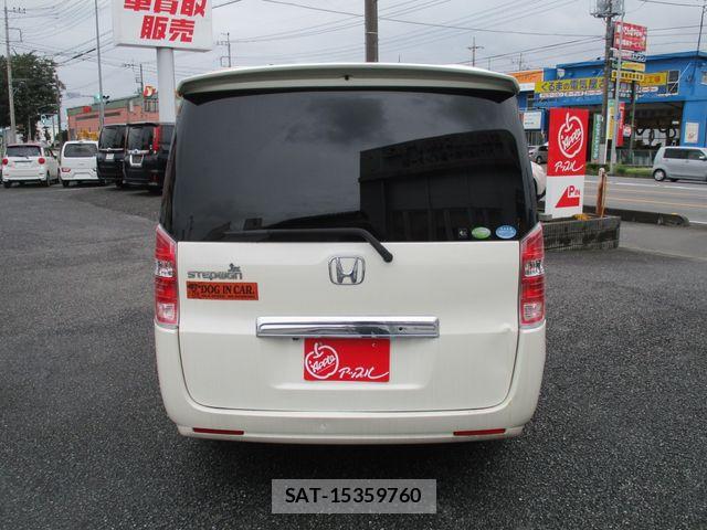 Honda e 2009-12 8850719-6