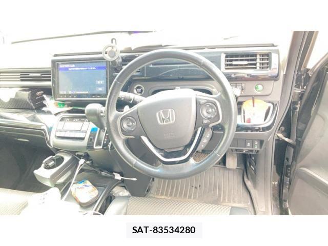 Honda e 2017-01 8850718-21