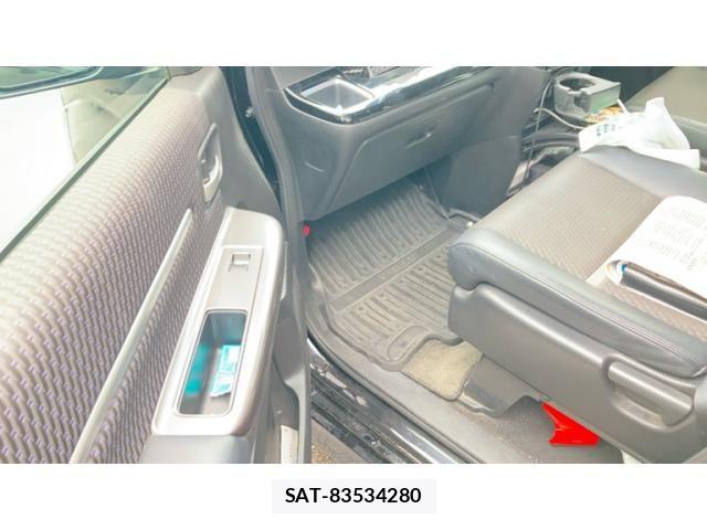Honda e 2017-01 8850718-8