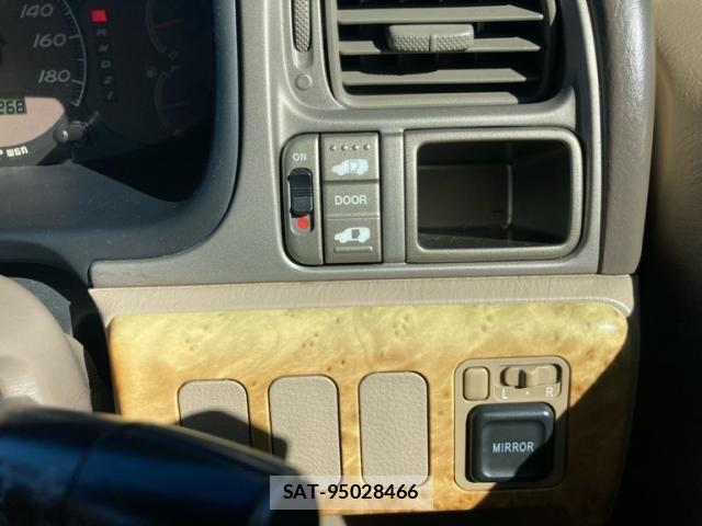 Honda e 2003-03 8850721-8