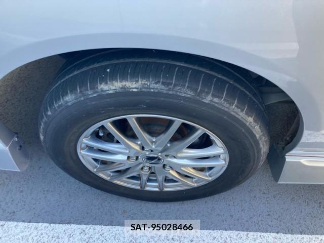 Honda e 2003-03 8850721-17