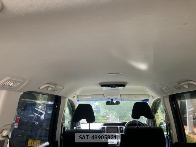 Honda e 2012-10 8850720-13
