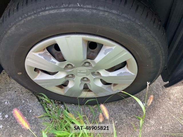 Honda e 2012-10 8850720-4