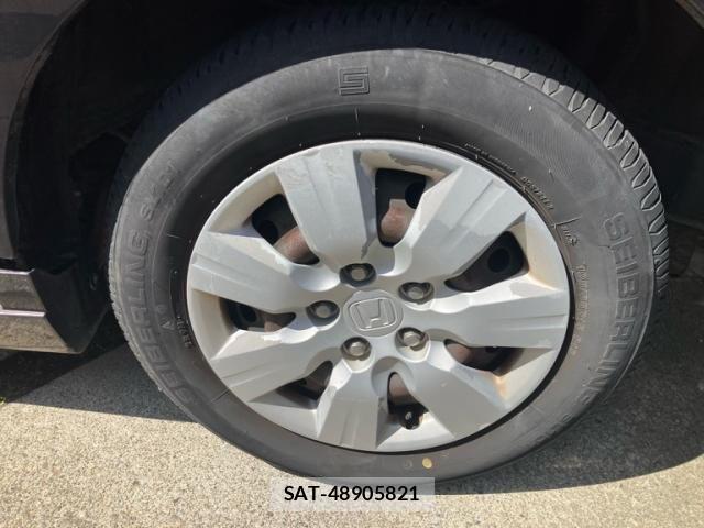 Honda e 2012-10 8850720-7