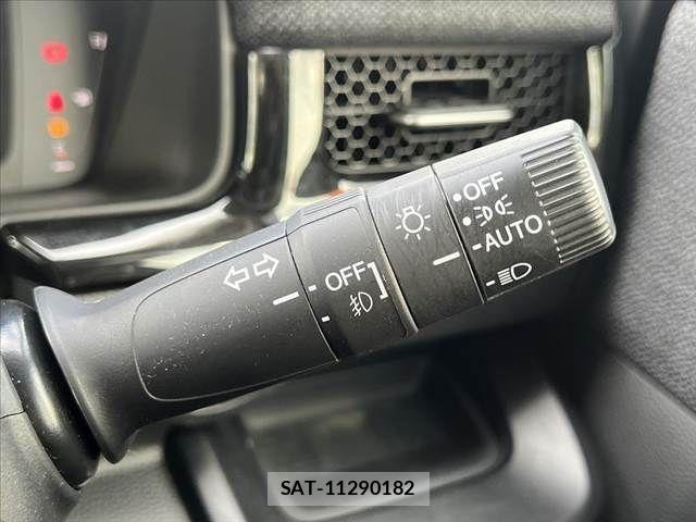Honda e 2024-12 8882303-28