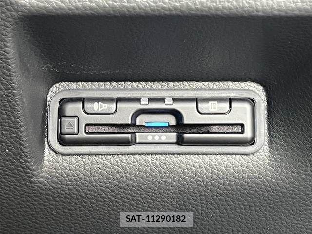 Honda e 2024-12 8882303-6