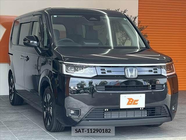 Honda e 2024-12 8882303-7
