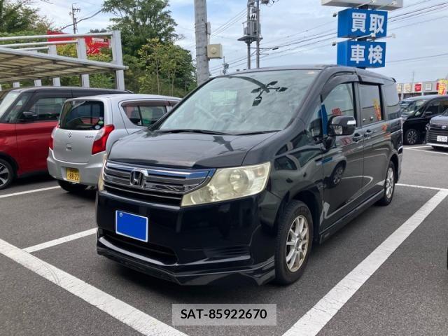 Honda e 2010-01 8884388-0