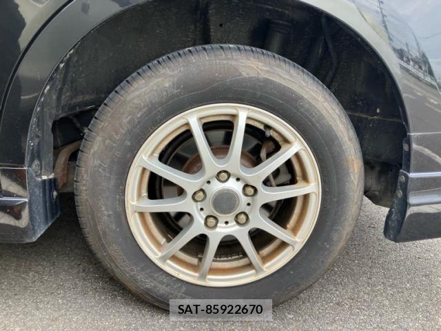 Honda e 2010-01 8884388-8