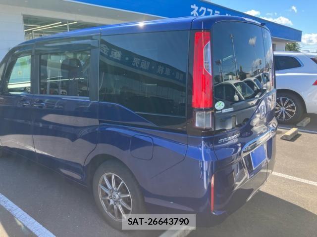 Honda e 2016-09 8884385-4