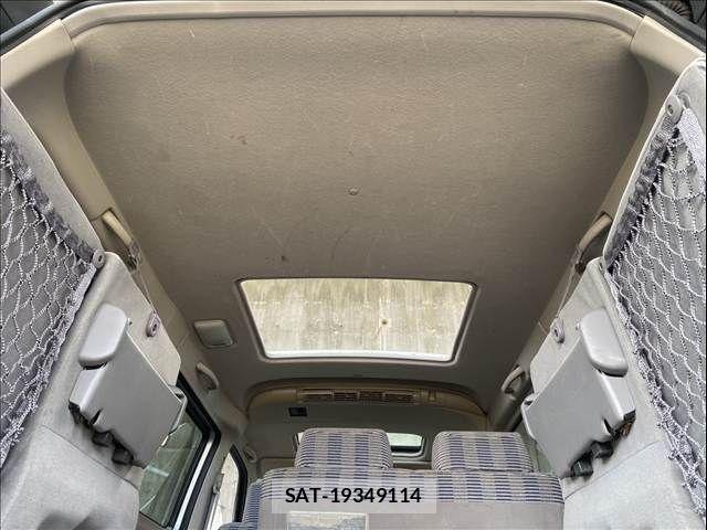 Honda e 1997-03 4987066-22
