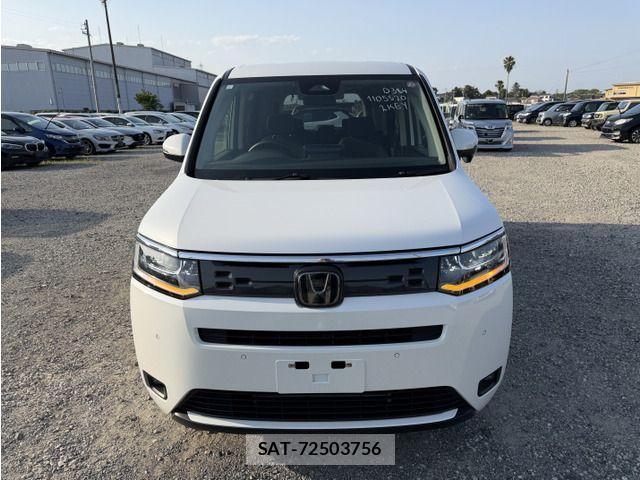 Honda e 2023-08 6753417-9