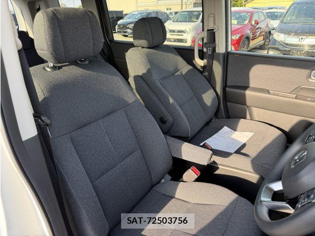 Honda e 2023-08 6753417-18