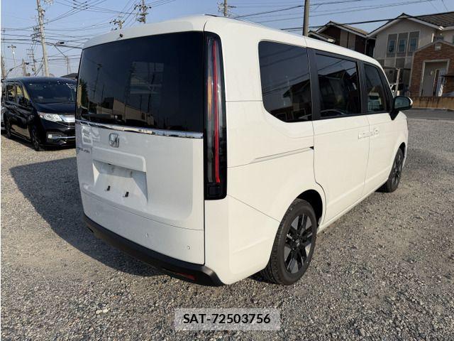 Honda e 2023-08 6753417-1