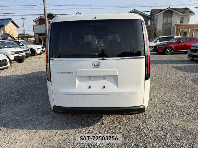 Honda e 2023-08 6753417-4