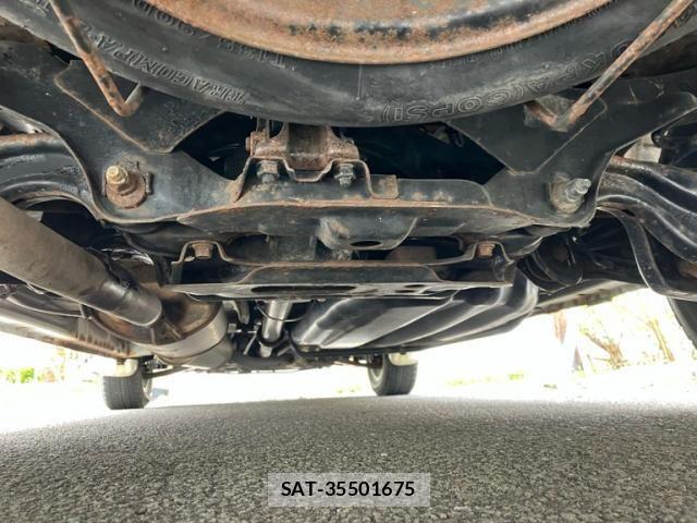 Honda e 2005-04 6913515-17