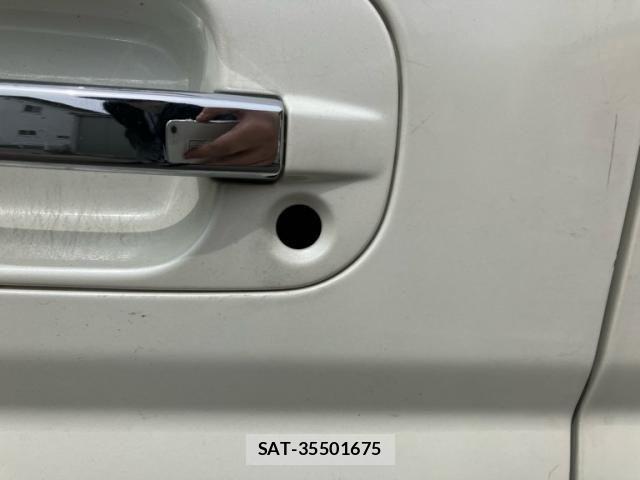 Honda e 2005-04 6913515-27