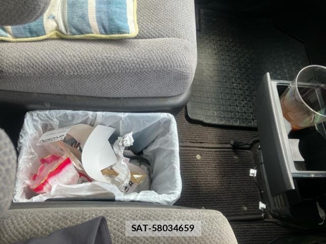Honda e 2005-11 6913513-21