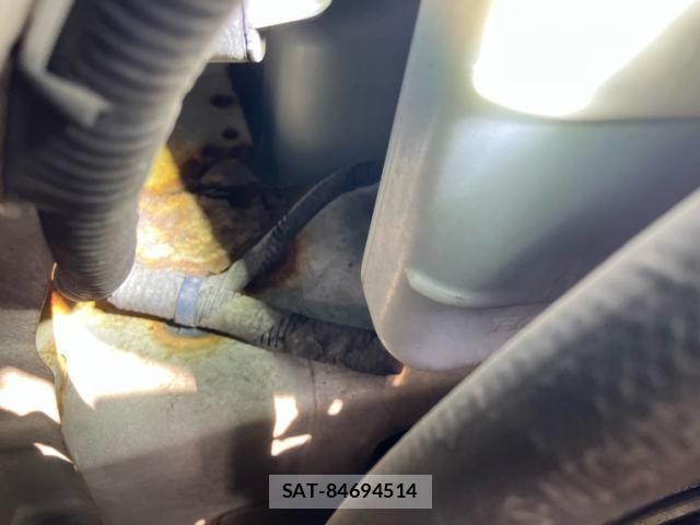Honda e 2012-02 6913506-21