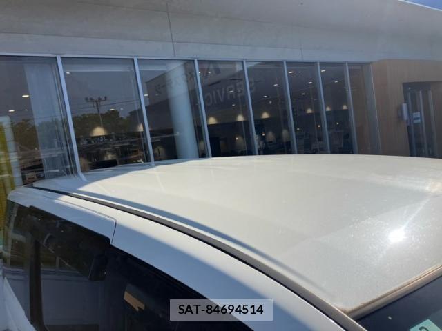 Honda e 2012-02 6913506-5